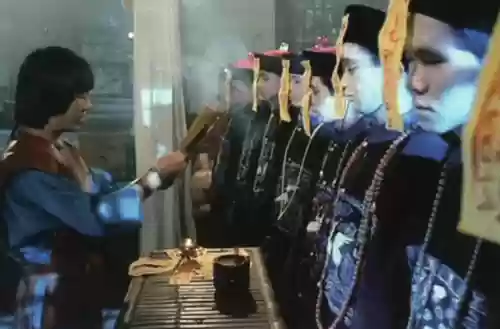灵幻顶级阵容(境界灵压对决鬼道最强阵容)