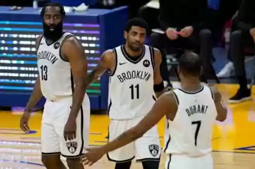 雄鹿阵容欧文(2017nba最佳阵容一二三阵)
