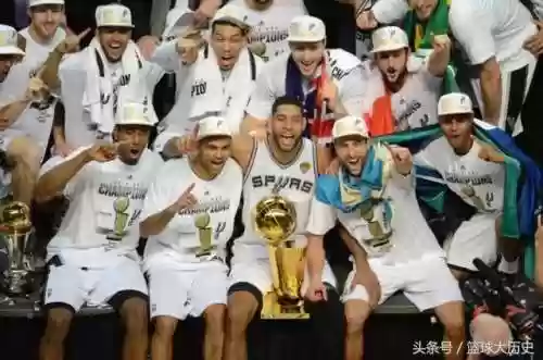 马刺最初阵容(nba最新阵容)插图1