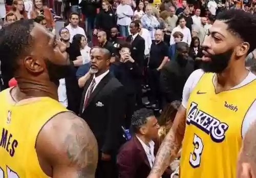 新秀浓眉阵容(nba历届最佳新秀阵容)插图6