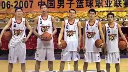 05广东阵容(广东队球员最新名单)插图12