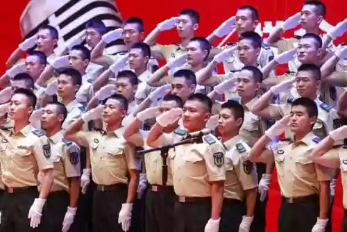 军歌合唱阵容(适合男女合唱的军歌)插图4