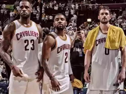 经典队阵容(NBA历届最佳阵容)插图1