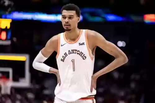 推荐球队阵容(新赛季nba阵容名单)插图13