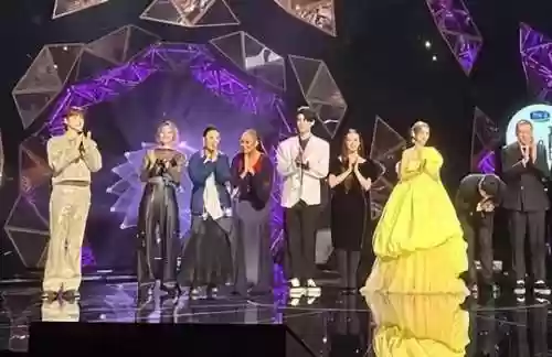 歌手阵容外籍(美籍华人歌手有哪些)插图1