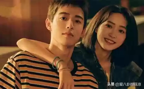 机车女孩阵容(女生机车哪款比较好)插图1