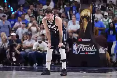 推荐球队阵容(新赛季nba阵容名单)插图4