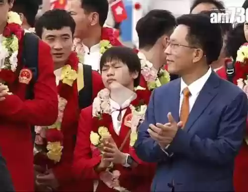 熬夜包阵容(熬夜脸上起包怎么下去)插图4