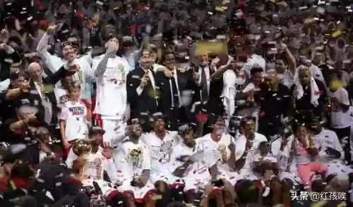 热火2011阵容(2017nba最佳阵容一二三阵)插图3