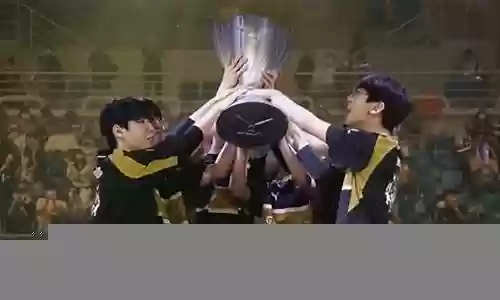 世界最强战队夺冠阵容搭配