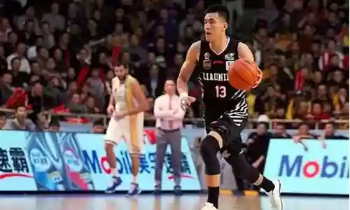 本土最强中锋现役阵容搭配